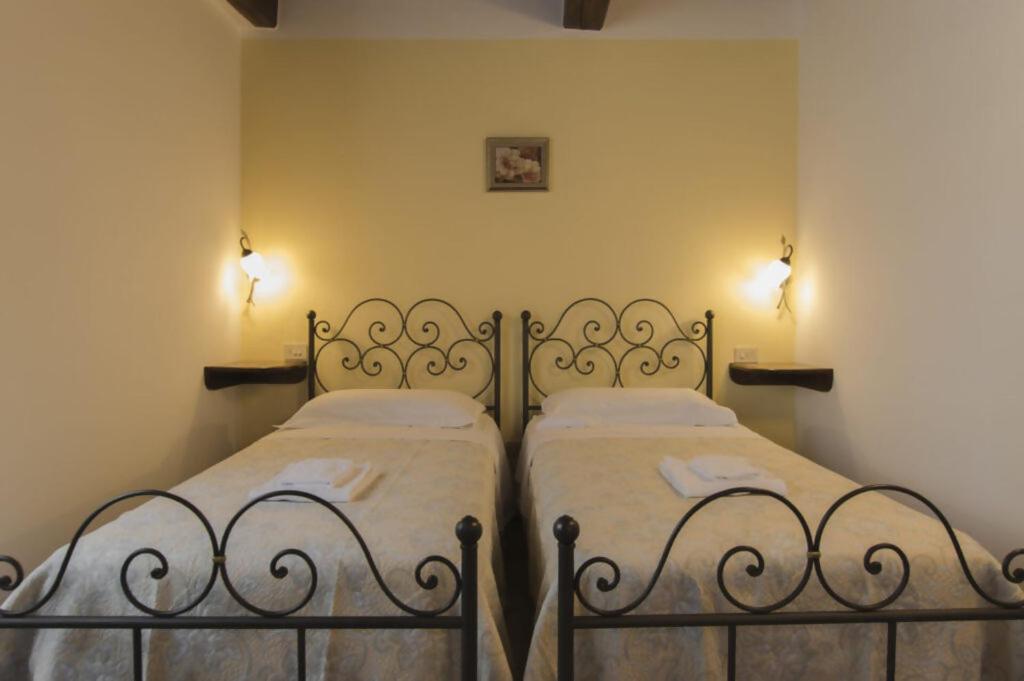 Agriturismo Podere La Casaccia Poppi Luaran gambar
