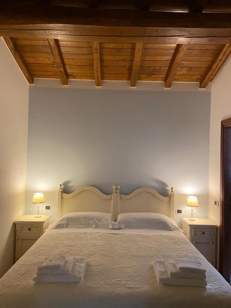 Agriturismo Podere La Casaccia Poppi Luaran gambar